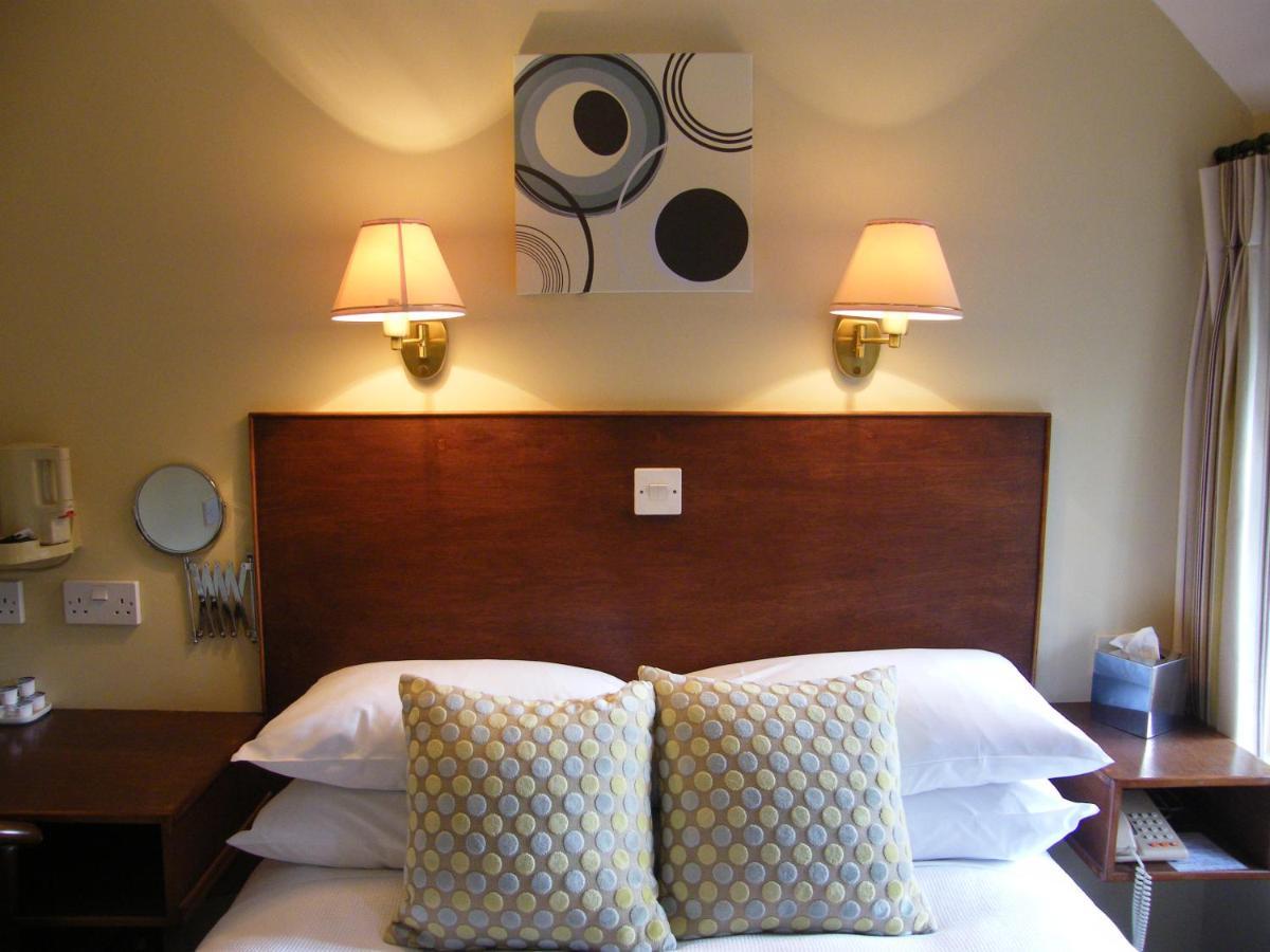 Tumbling Weir Hotel Ottery St Mary Extérieur photo