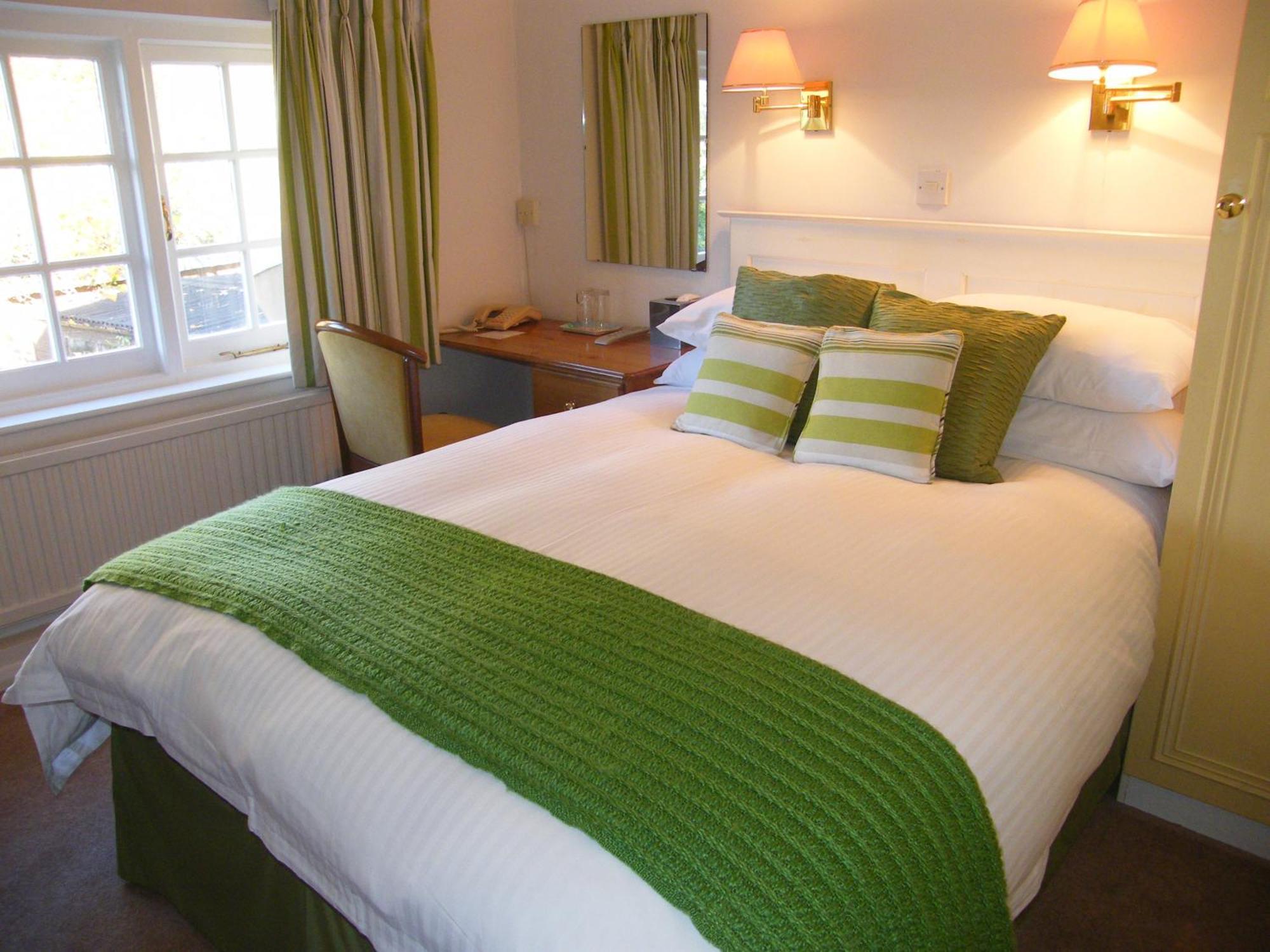 Tumbling Weir Hotel Ottery St Mary Extérieur photo