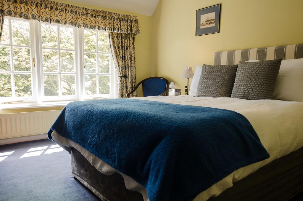 Tumbling Weir Hotel Ottery St Mary Extérieur photo